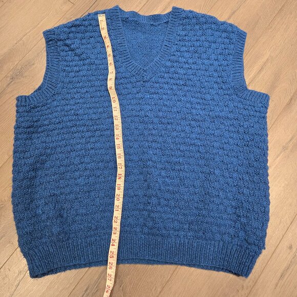 Handmade Knit Teal Sweater Vest - Picture 4 of 4